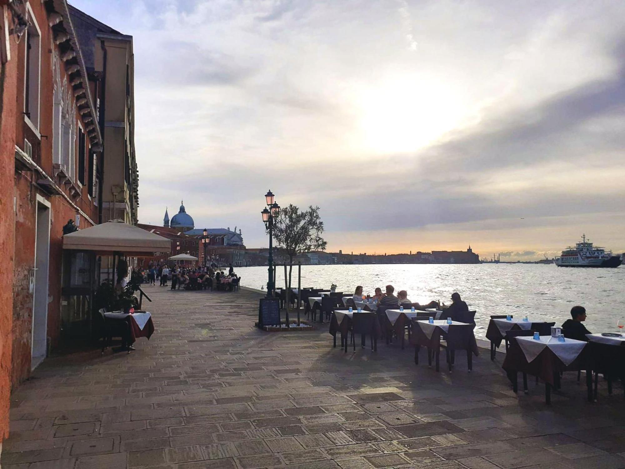 3 Windows On St Mark - Waterfront Apartment Βενετία Εξωτερικό φωτογραφία